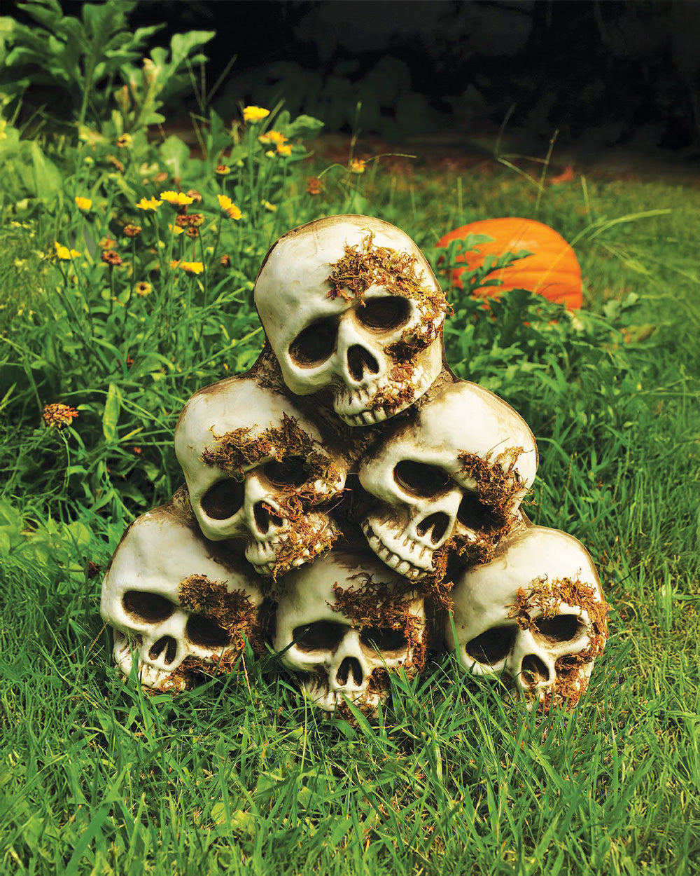 Skull Pyramid Garden Decor